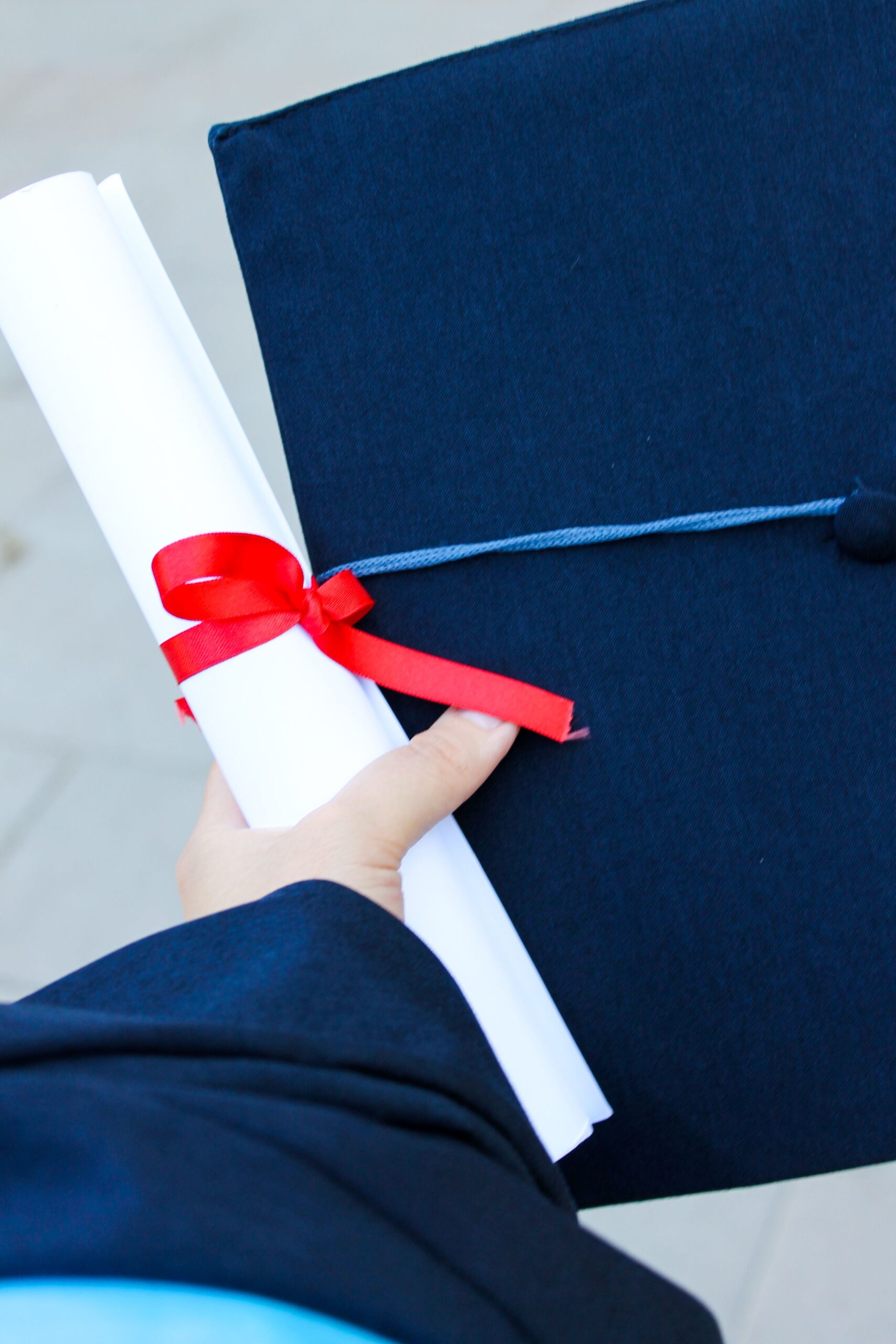 How to Find College Scholarships Online